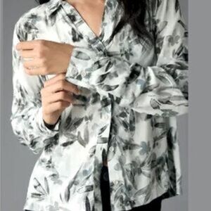 Cloth & Stone Black and Gray Floral Button Down Shirt